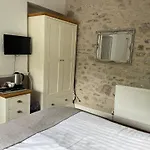 Oyo New Clapham (North Yorkshire)