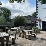 Hotel Oyo New Clapham (North Yorkshire)